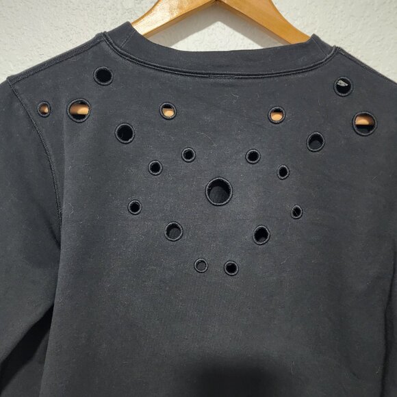 Lululemon Black Long Sleeve Space Eyelet Crew Neck Cropped Top Sweatshirt Size 6 - Picture 4 of 8